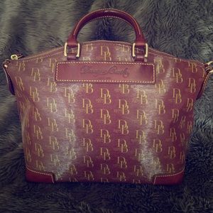 Authentic Dooney & Bourke Satchel/Tote